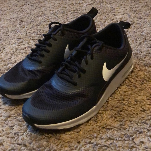 Nike Shoes - Picture 2 of 4